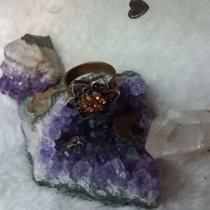Beautiful copper flower ring